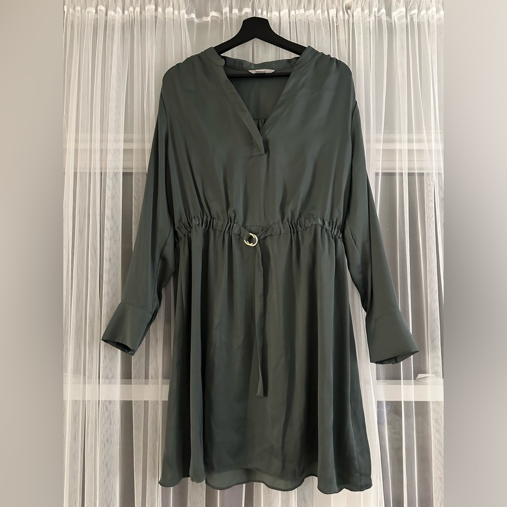 H&M Long sleeve, belted dress